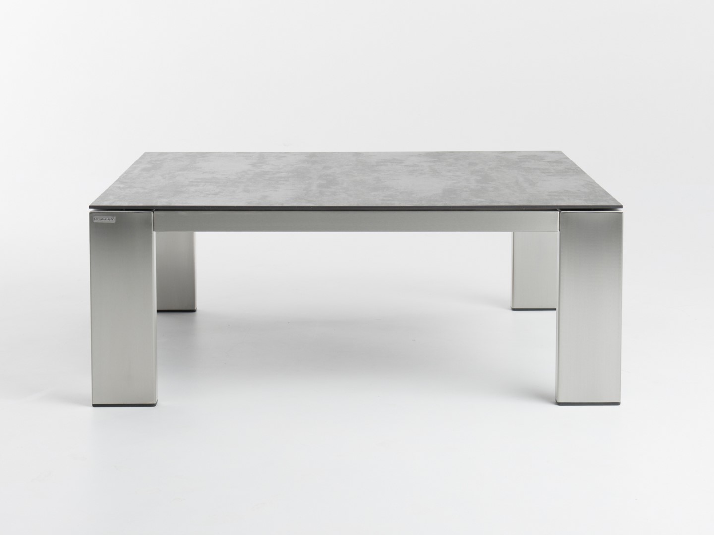 Edge Ceramic Coffee Table Bert Plantagie